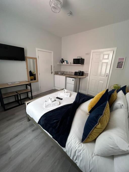 The Niche Apartamento York Exterior foto